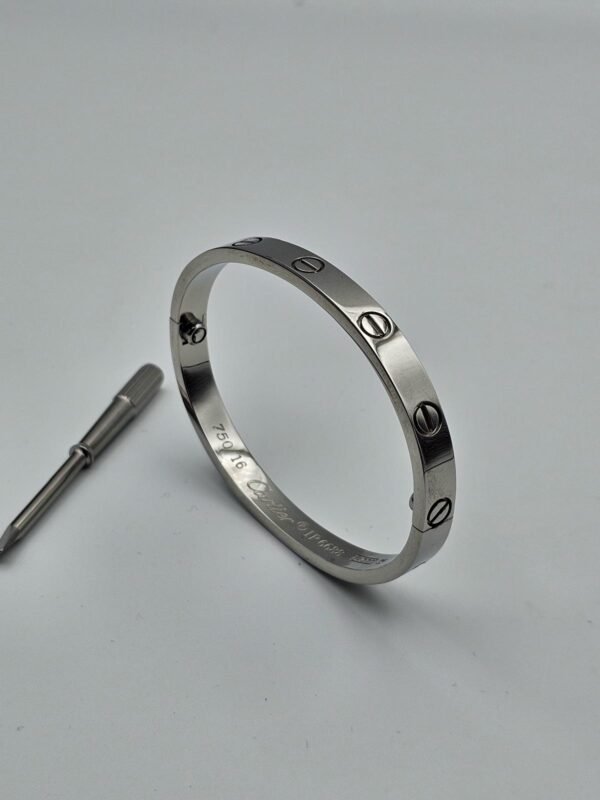 Cartier Love modeli gümüş taşsız bilezik 