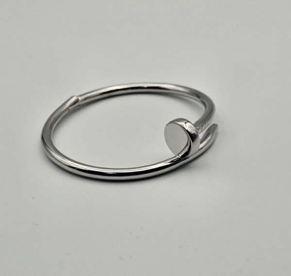 Cartier civi modeli gümüş taşsız bilezik