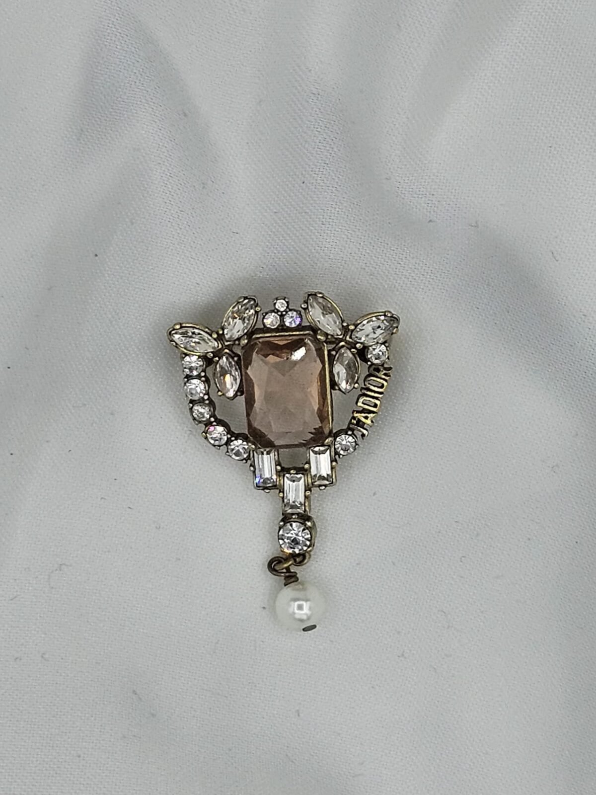 Dior modeli taşlı jadior gold cd broş