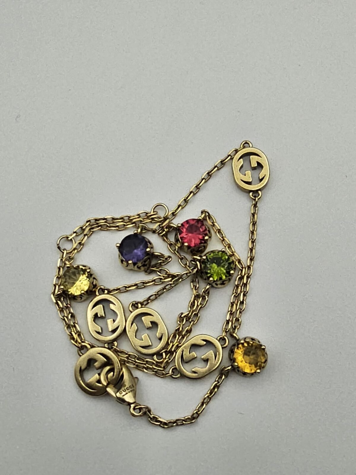 Gucci modeli renkli taşlı antik gold gg kolye