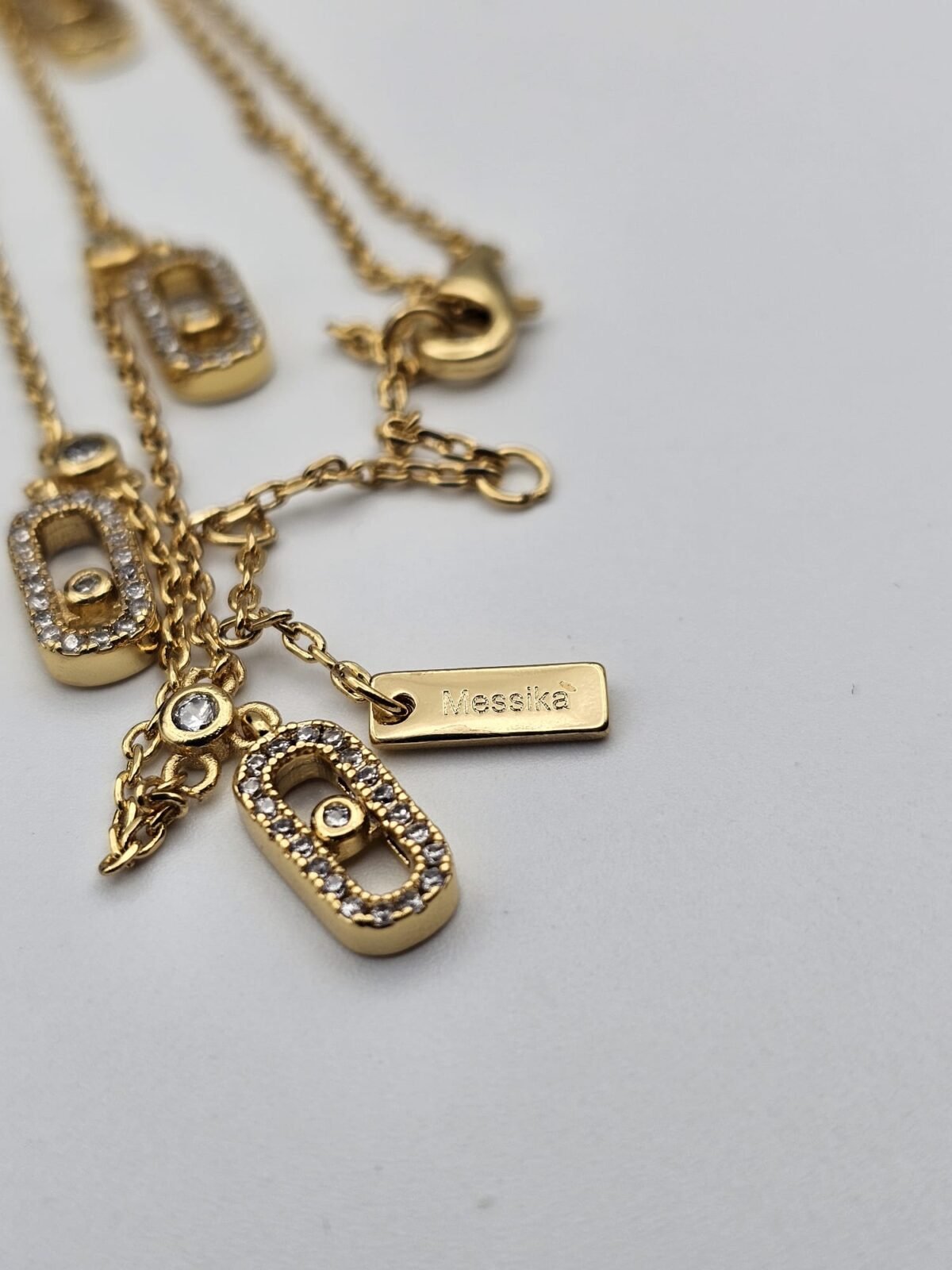 Messika modeli move uno beşli taşlı gold altın kolye
