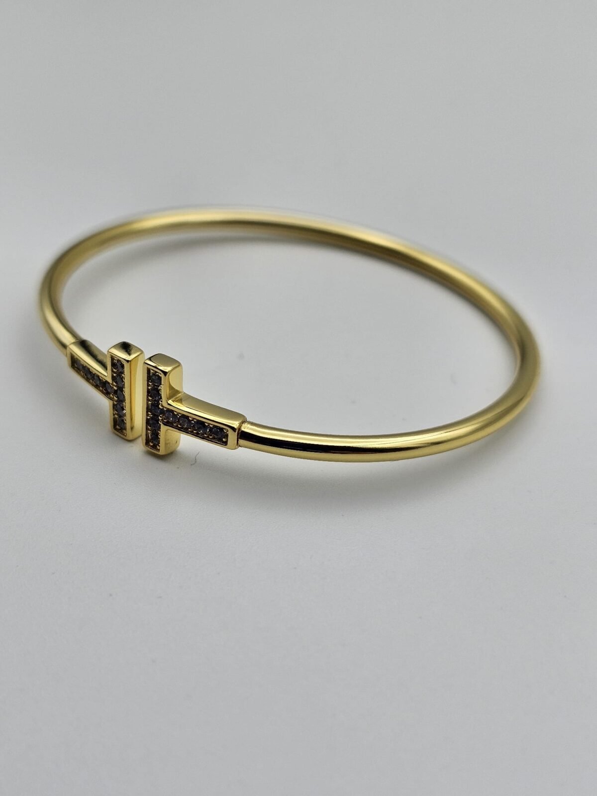 Tiffany modeli taşlı gold bileklik