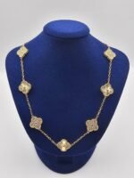 Van-cleef-modeli-10-yaprakli-buyuk-yonca-dogal-tas-duz-tasli-vca-gold-kolye
