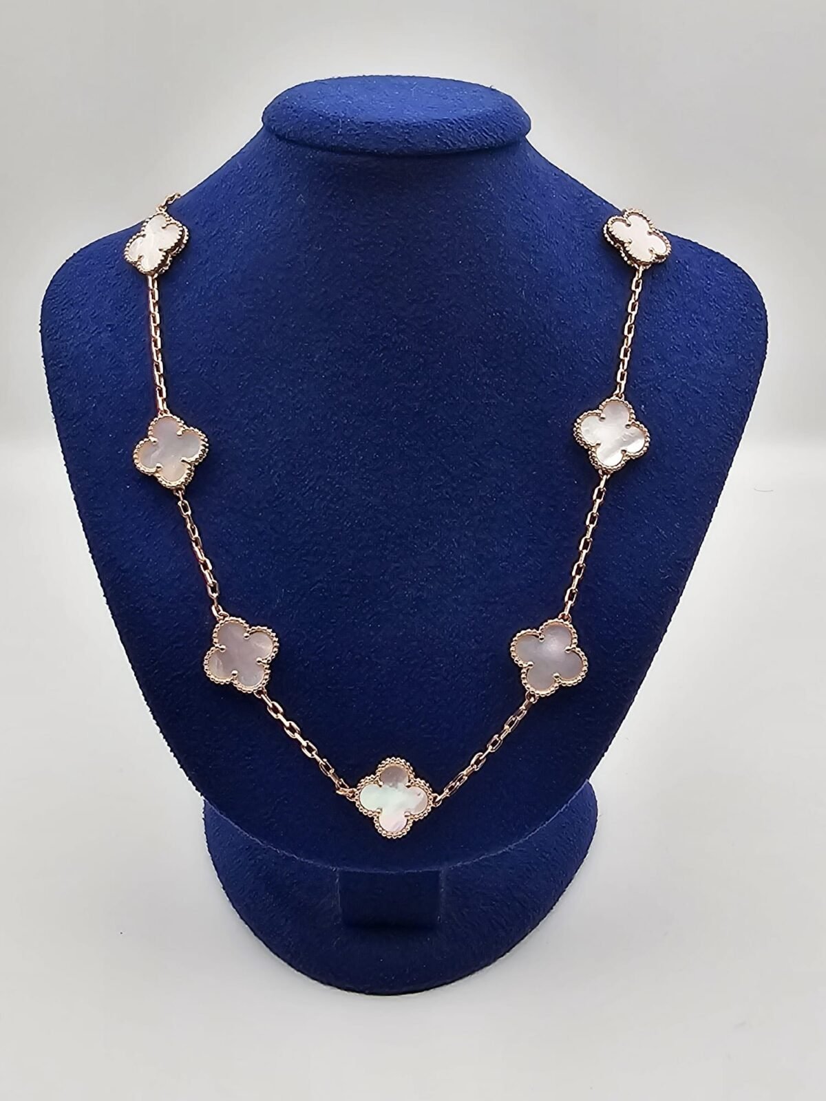 Van cleef modeli 10 yapraklı büyük yonca doğal taş sedef beyaz vca rose kolye