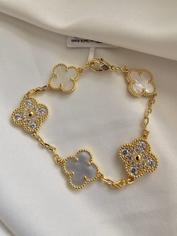 Van cleef modeli 5 yapraklı büyük yonca doğal taş sedef beyaz ve taşlı vca gold bileklik
