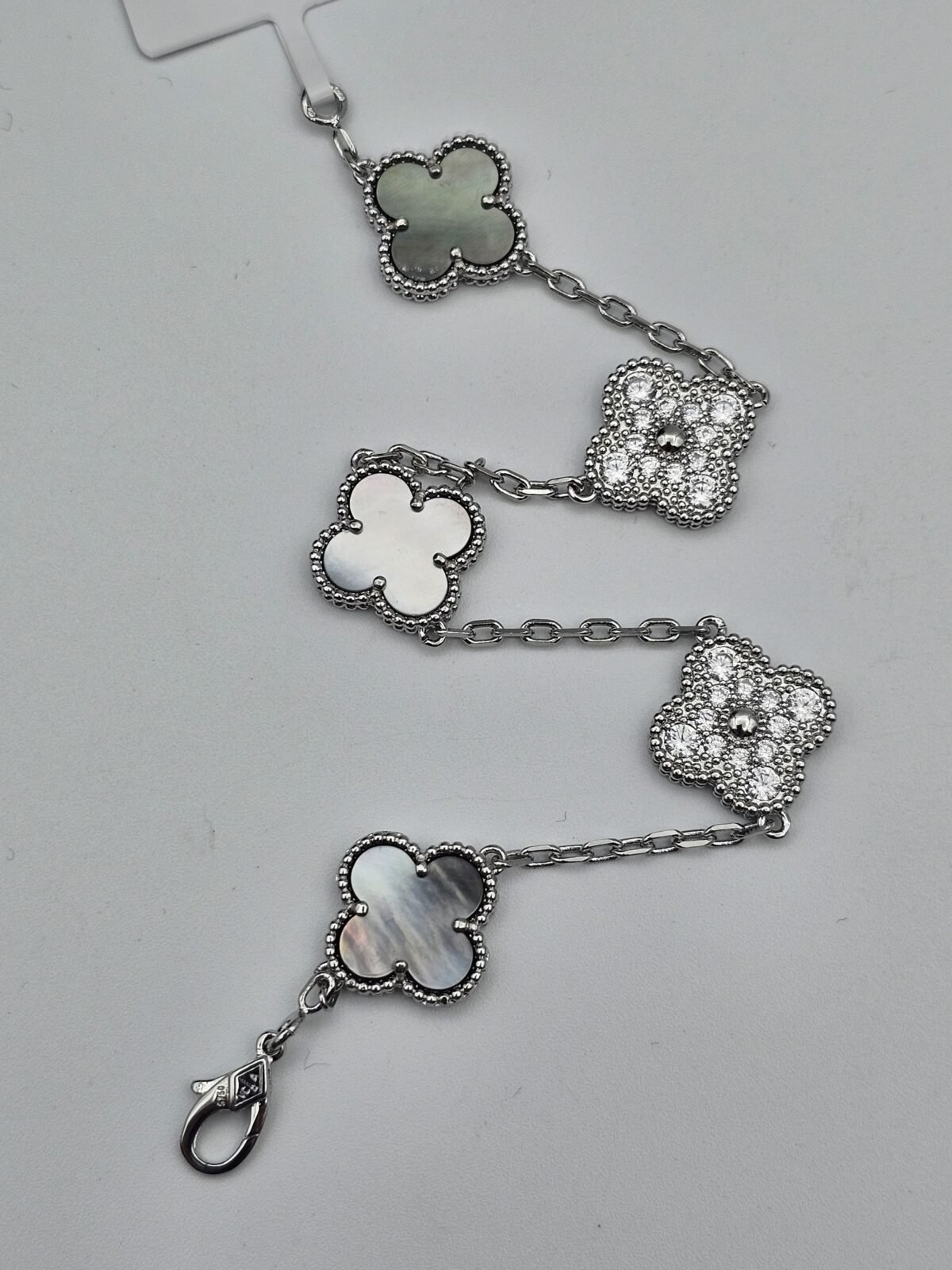 Van cleef modeli 5 yapraklı büyük yonca doğal taş sedef gri ve taşlı vca gümüş bileklik