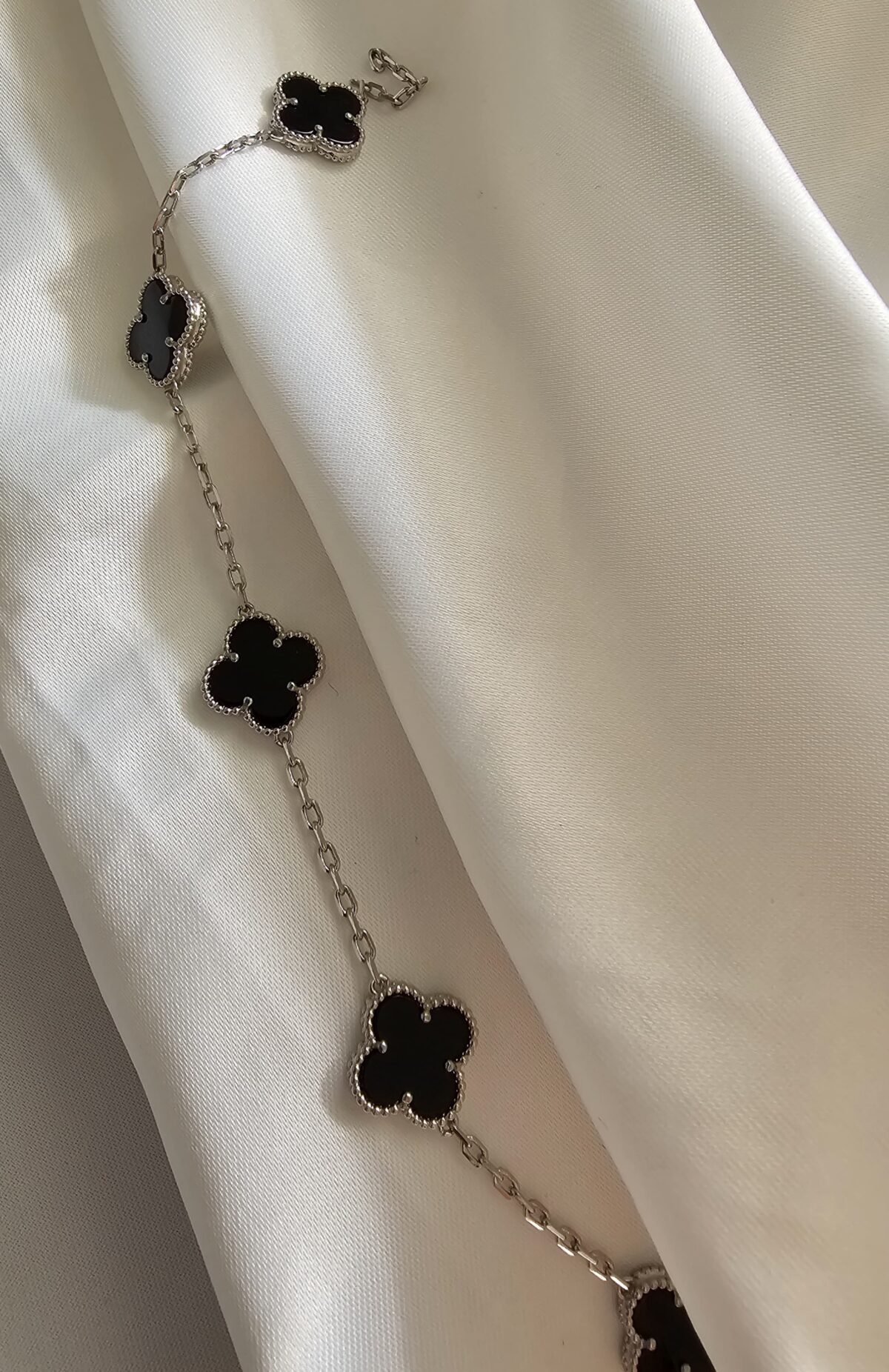 Van cleef modeli 5 yapraklı büyük yonca doğal taş siyah vca gümüş bileklik