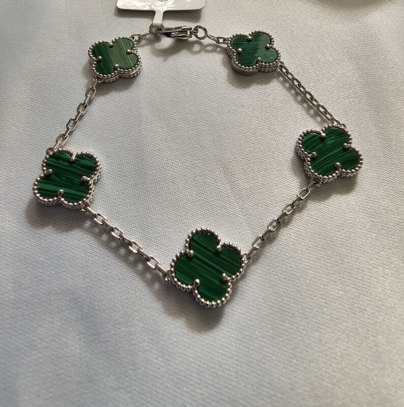 Van cleef modeli 5 yapraklı büyük yonca doğal taş zümrüt yeşili vca gümüş bileklik