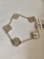 Van cleef modeli 5 yapraklı büyük yonca düz vca gümüş bileklik