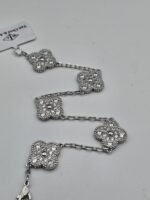 Van cleef modeli 5 yapraklı büyük yonca full taşlı vca gümüş bileklik