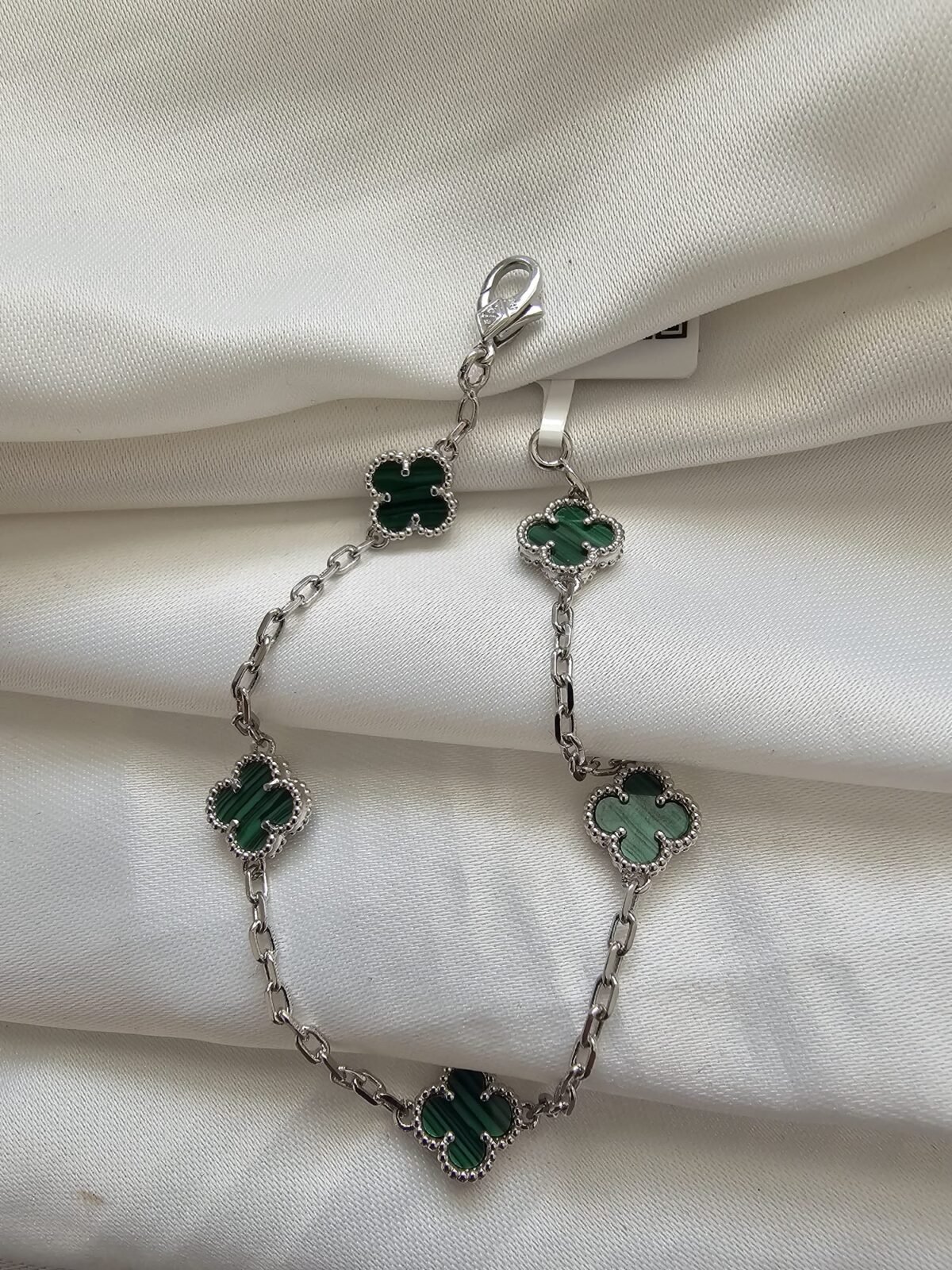Van cleef modeli 5 yapraklı küçük yonca doğal taş zümrüt yeşili vca gümüş bileklik