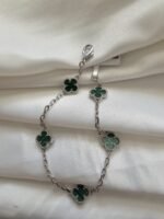Van cleef modeli 5 yapraklı küçük yonca doğal taş zümrüt yeşili vca gümüş bileklik