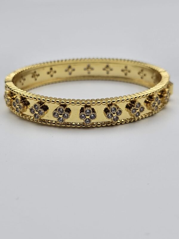 Van cleef modeli perlee yonca kelepçe gold bileklik