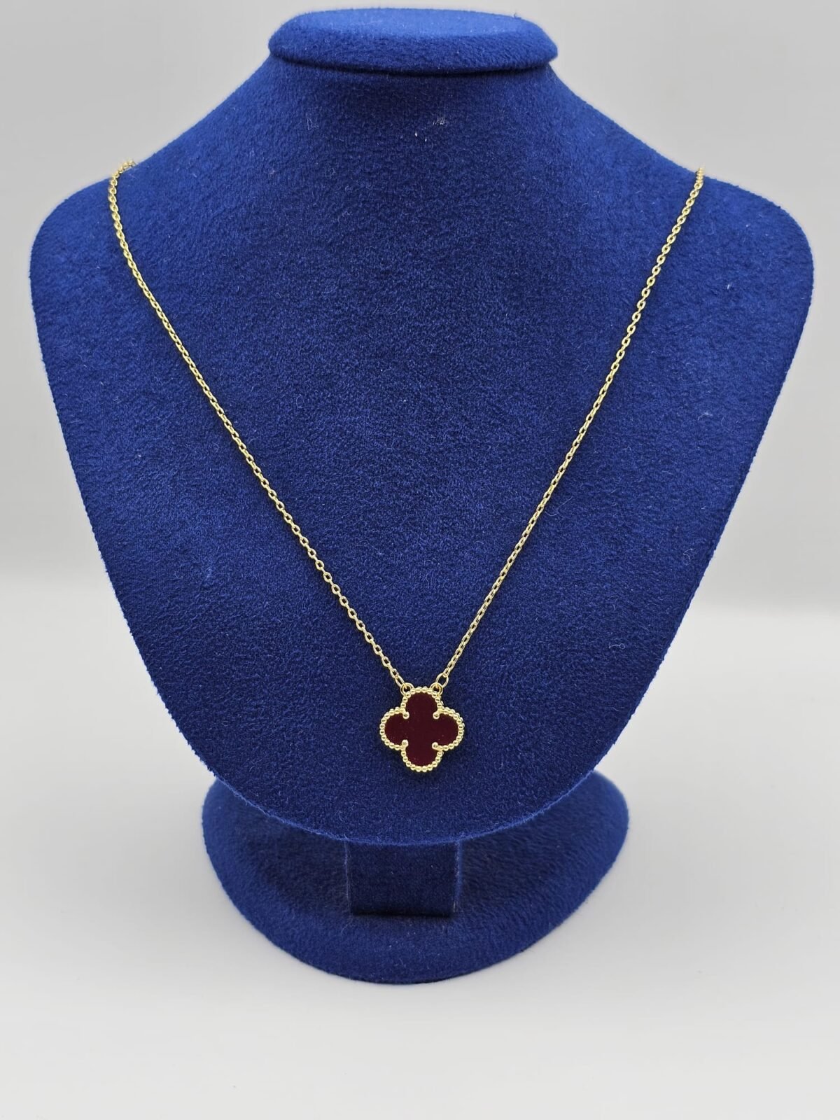 Van cleef modeli tek yapraklı büyük yonca doğal taş kırmızı vca gold kolye