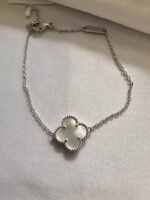 Van cleef modeli tek yapraklı büyük yonca doğal taş sedef beyaz vca gümüş bileklik