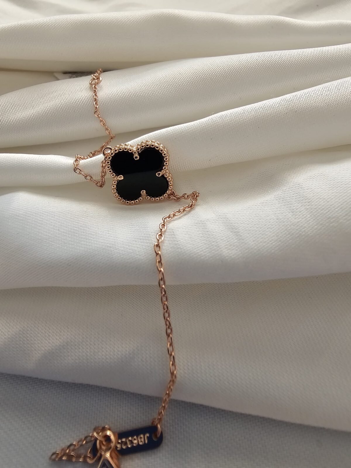 Van cleef modeli tek yapraklı büyük yonca doğal taş siyah vca rose bileklik