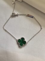 Van cleef modeli tek yapraklı büyük yonca doğal taş zümrüt yeşili vca gümüş bileklik