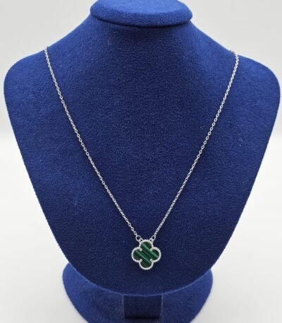 Van cleef modeli tek yapraklı büyük yonca doğal taş zümrüt yeşili vca gümüş kolye
