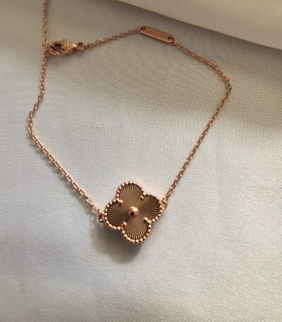 Van cleef modeli tek yapraklı büyük yonca düz vca rose bileklik