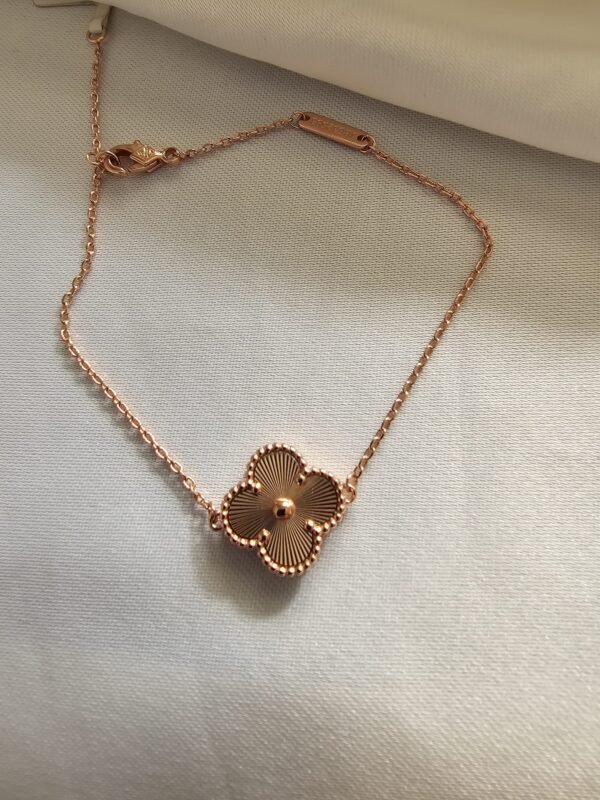 Van cleef modeli tek yapraklı büyük yonca düz vca rose bileklik