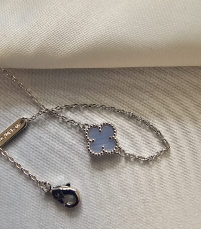 Van cleef modeli tek yapraklı küçük yonca doğal taş açık mavi vca gümüş bileklik