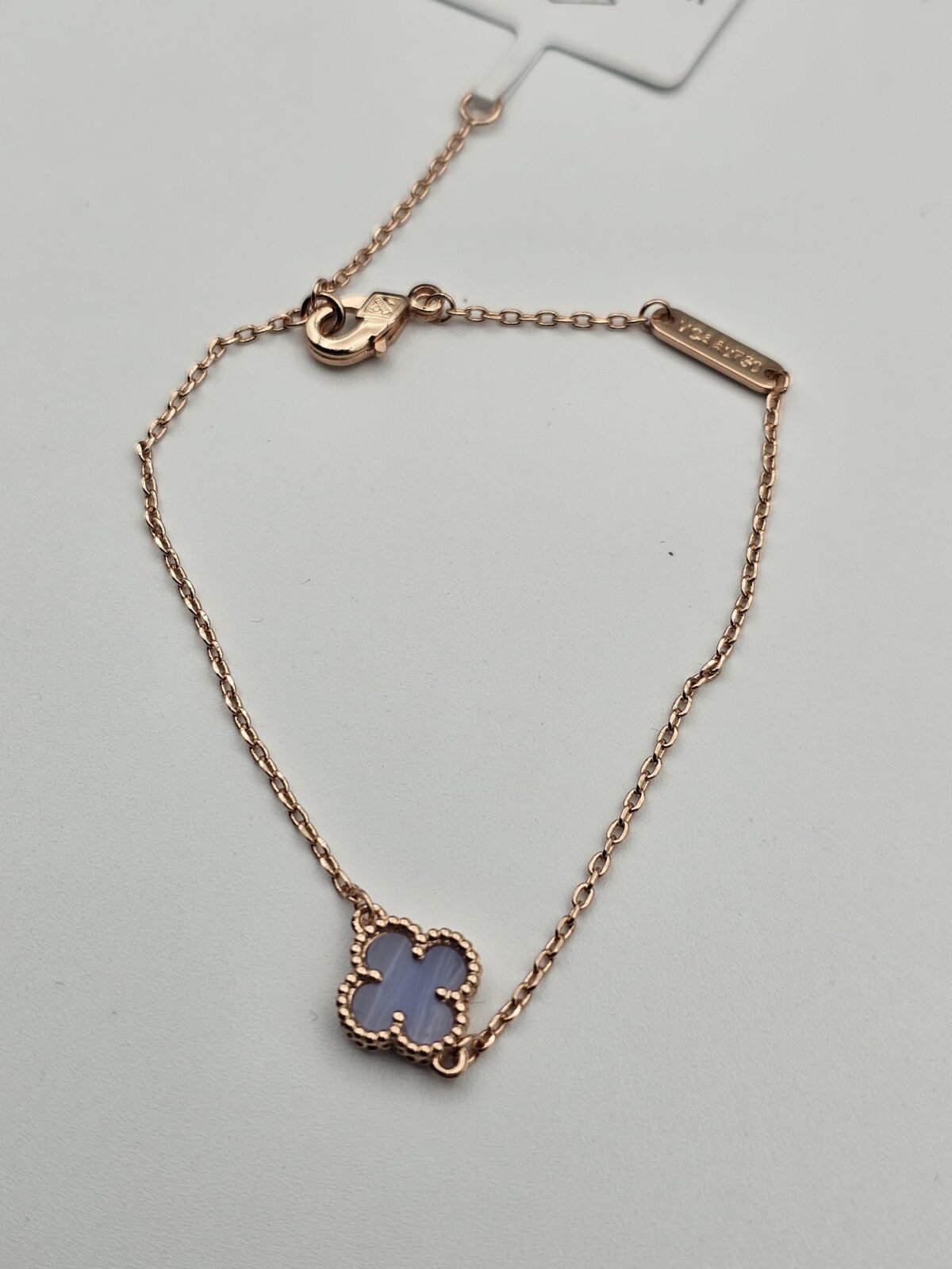Van cleef modeli tek yapraklı küçük yonca doğal taş açık mavi vca rose bileklik