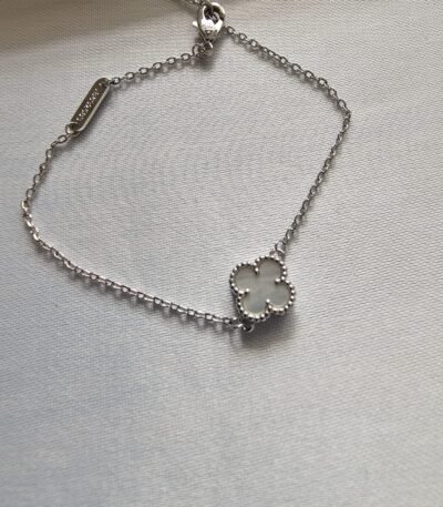 Van cleef modeli tek yapraklı küçük yonca doğal taş sedef beyaz vca gümüş bileklik