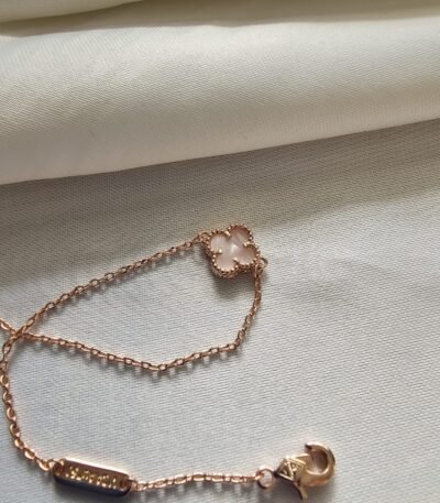 Van cleef modeli tek yapraklı küçük yonca doğal taş sedef pembe vca rose bileklik