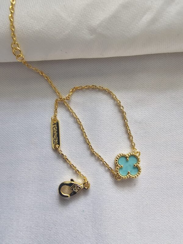 Van cleef modeli tek yapraklı küçük yonca doğal taş turkuaz vca gold bileklik