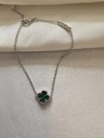 Van cleef modeli tek yapraklı küçük yonca doğal taş zümrüt yeşili vca gümüş bileklik