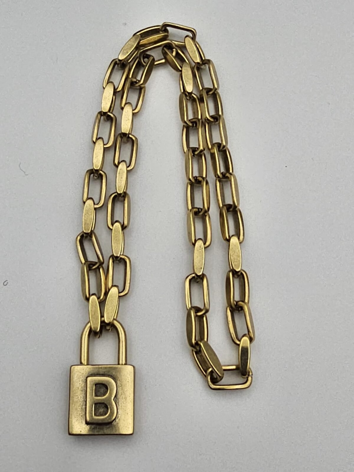 balenciaga modeli kilit model antik gold kolye