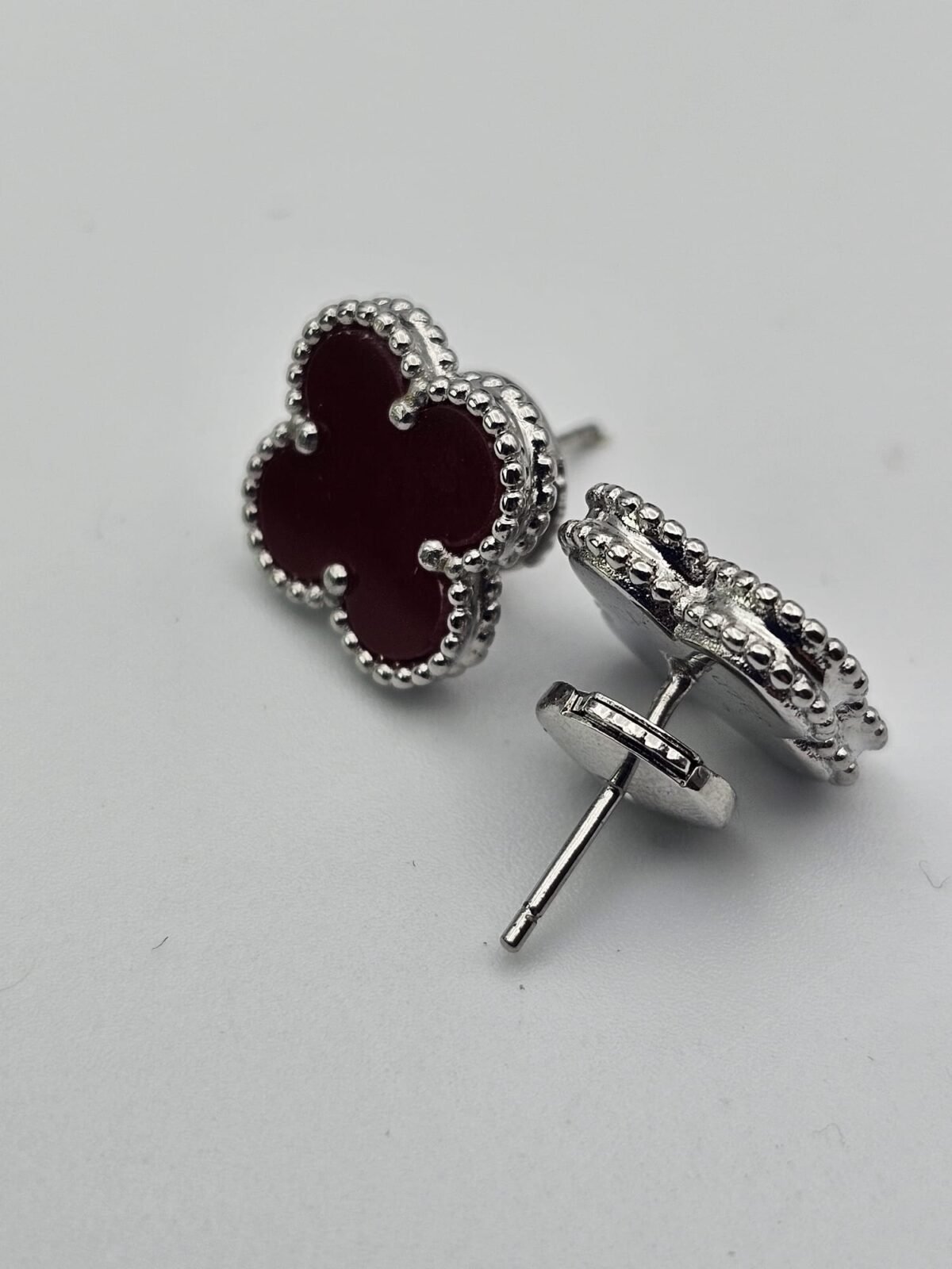 van cleef modeli büyük yonca doğal taş kırmızı gümüş vca küpe