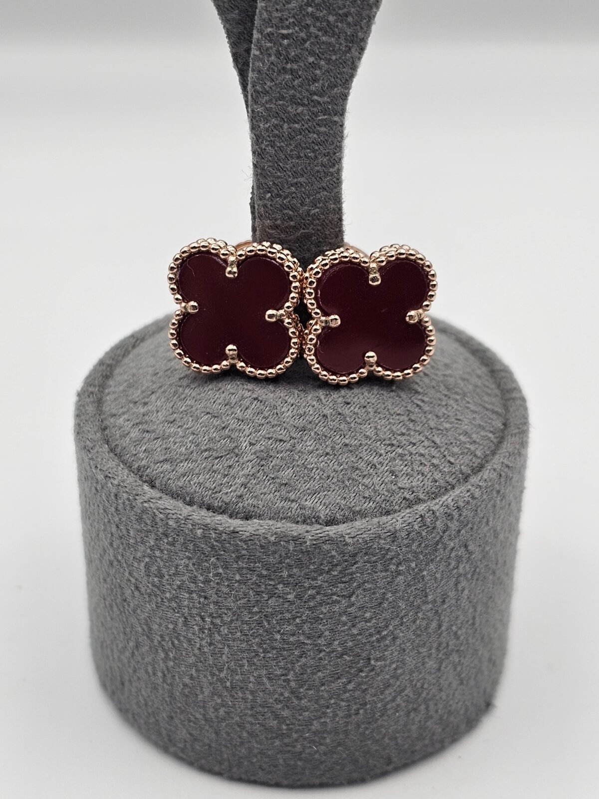 van cleef modeli büyük yonca doğal taş kırmızı rose vca küpe