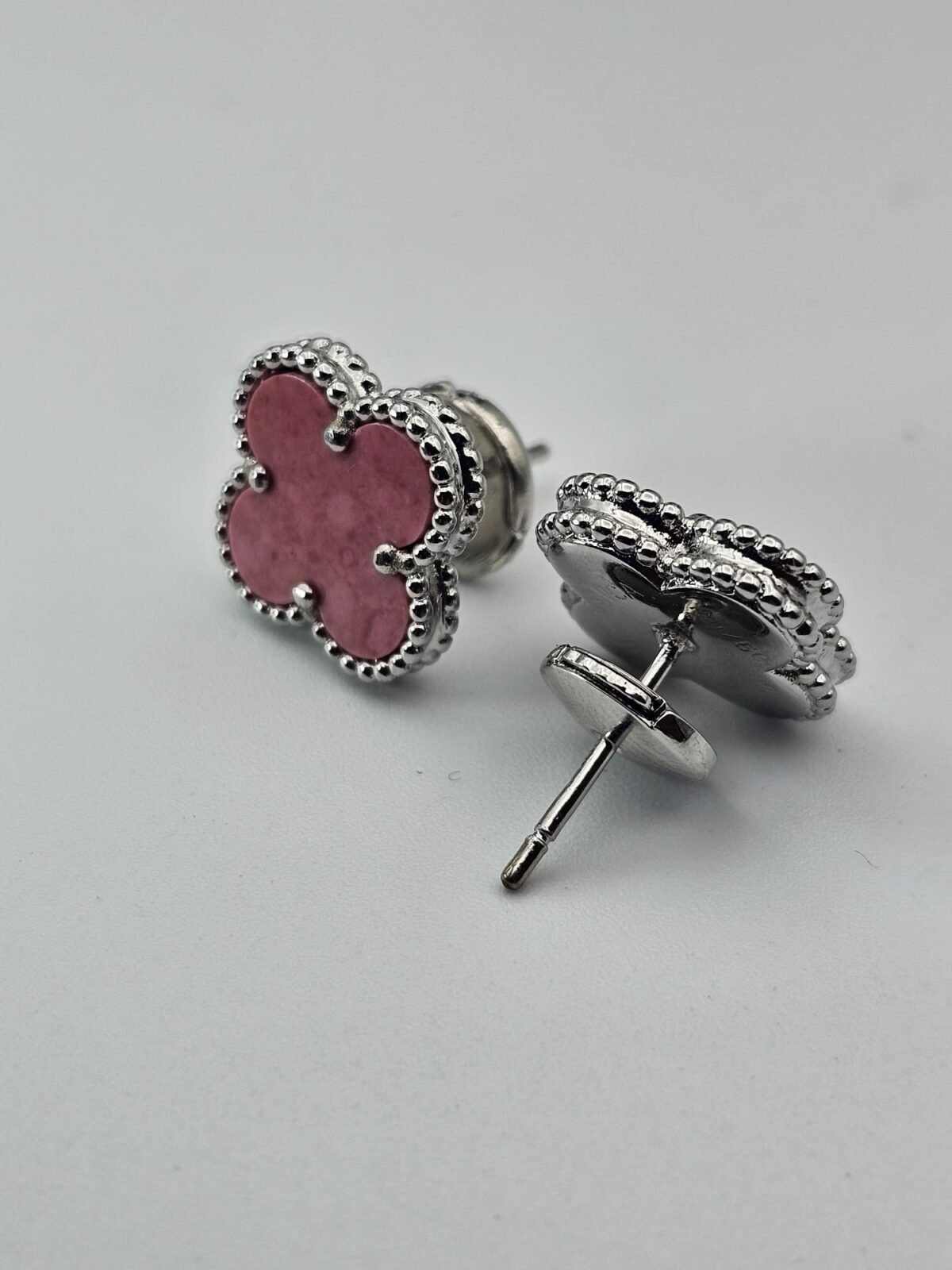 van cleef modeli büyük yonca doğal taş pembe gümüş vca küpe