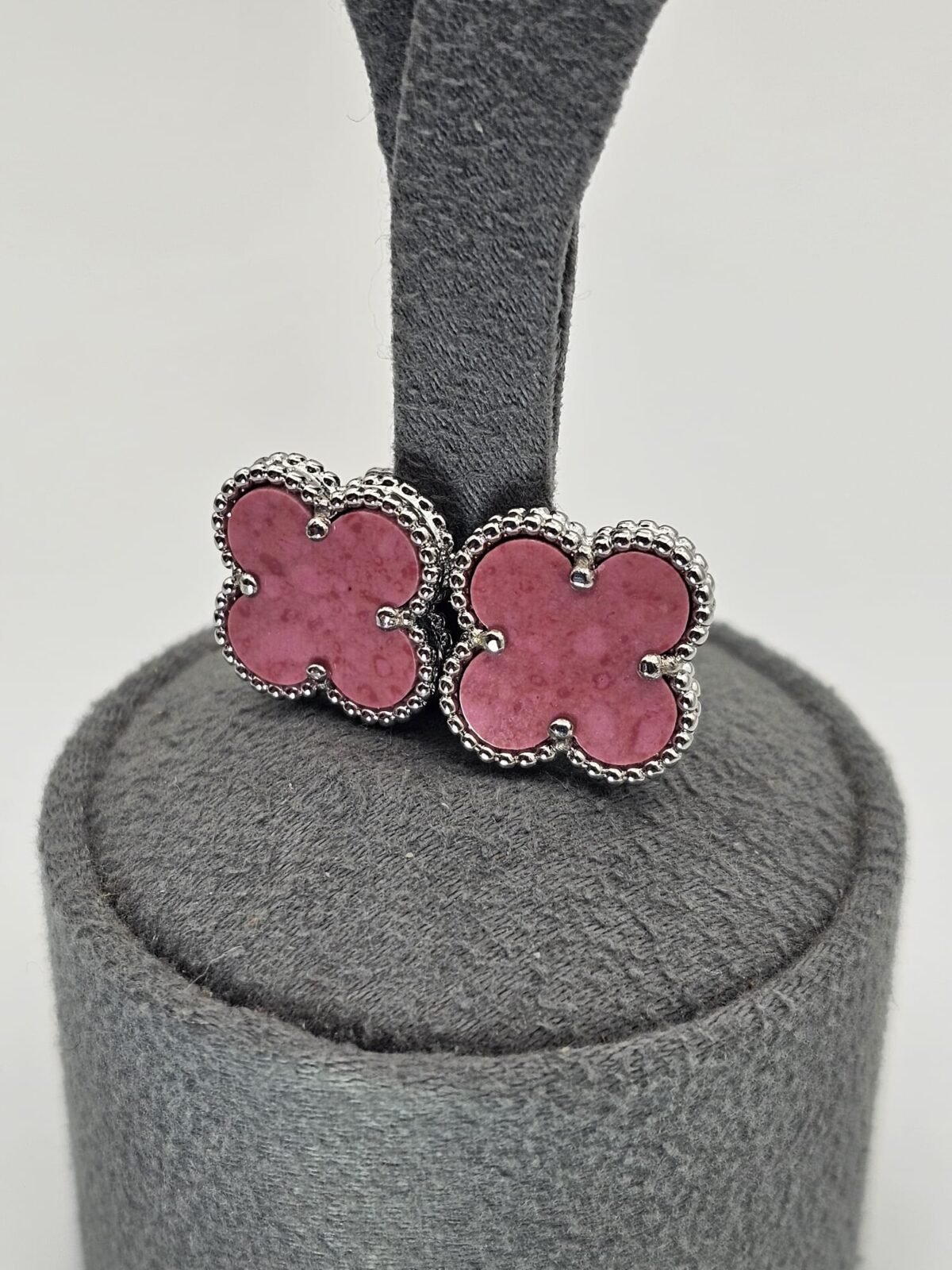van cleef modeli büyük yonca doğal taş pembe gümüş vca küpe