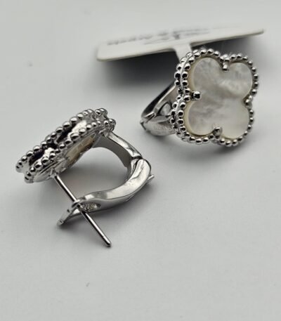 van cleef modeli büyük yonca doğal taş sedef beyaz gümüş omega vca küpe
