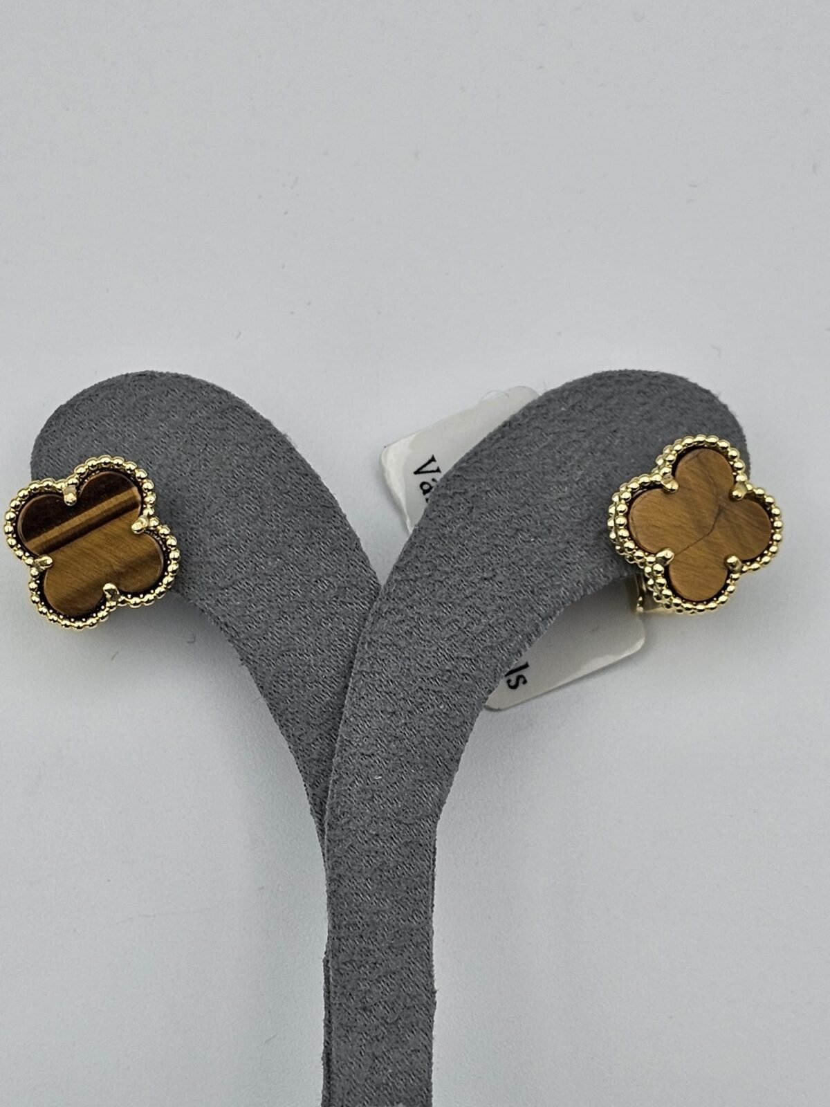 van cleef modeli büyük yonca doğal taş sedef kehribar gold altın omega vca küpe