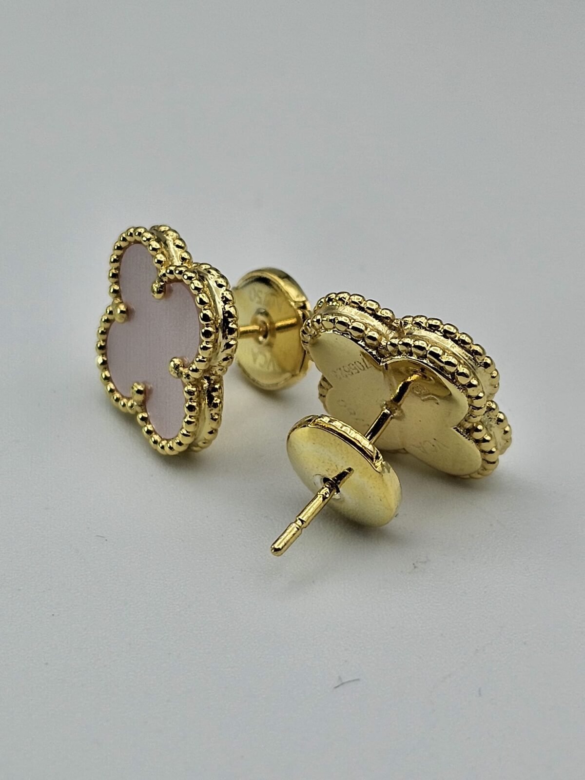 van cleef modeli büyük yonca doğal taş sedef pembe gold altın vca küpe