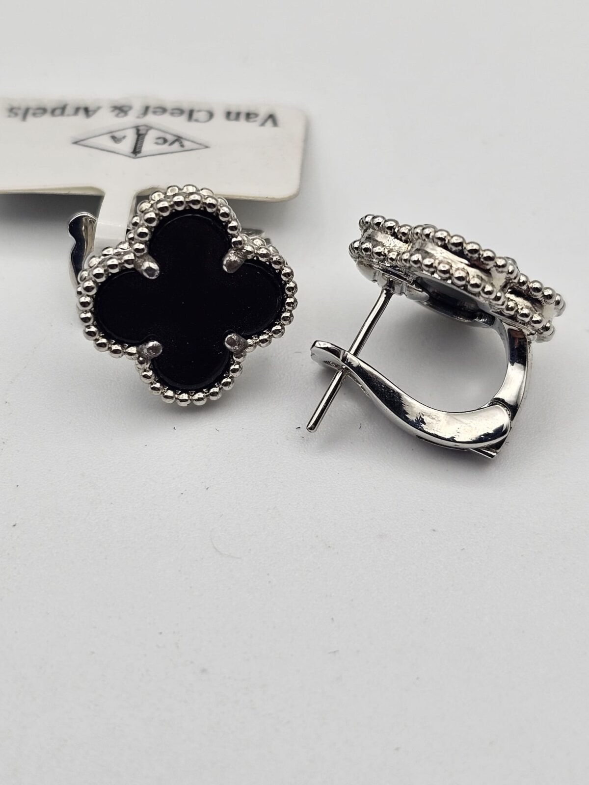 van cleef modeli büyük yonca doğal taş siyah gümüş omega vca küpe