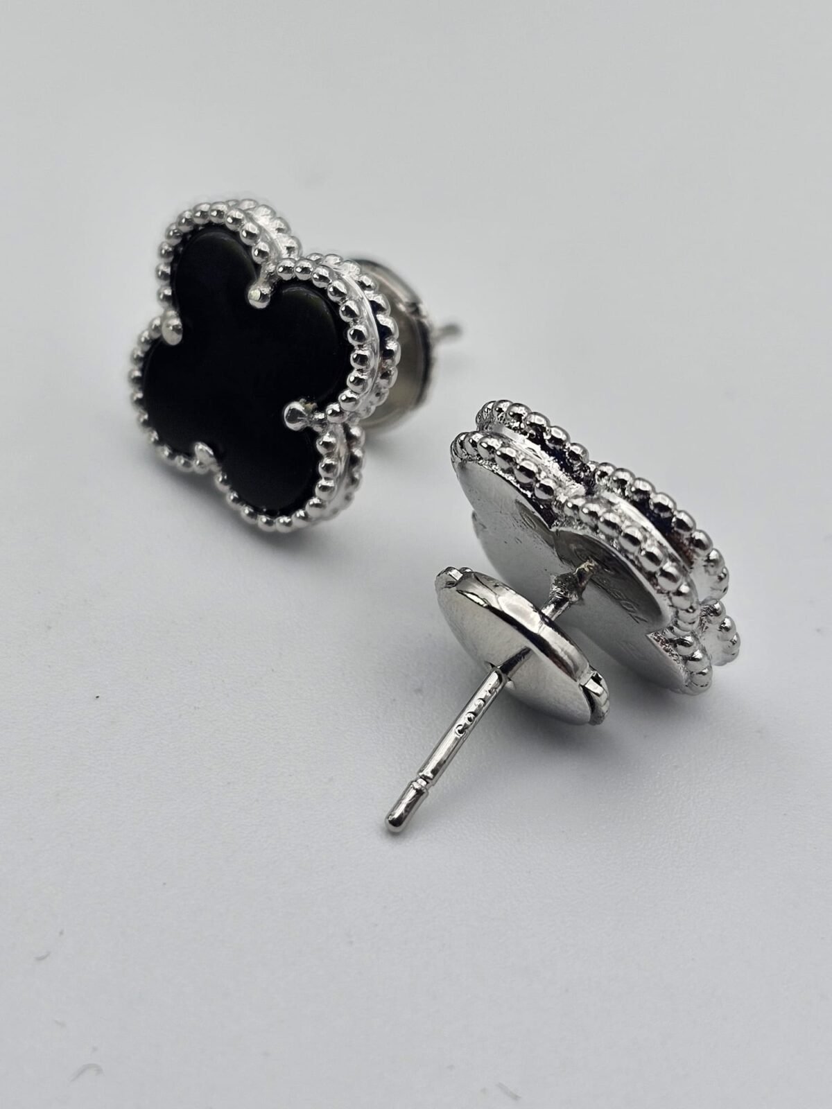 van cleef modeli büyük yonca doğal taş siyah gümüş vca küpe